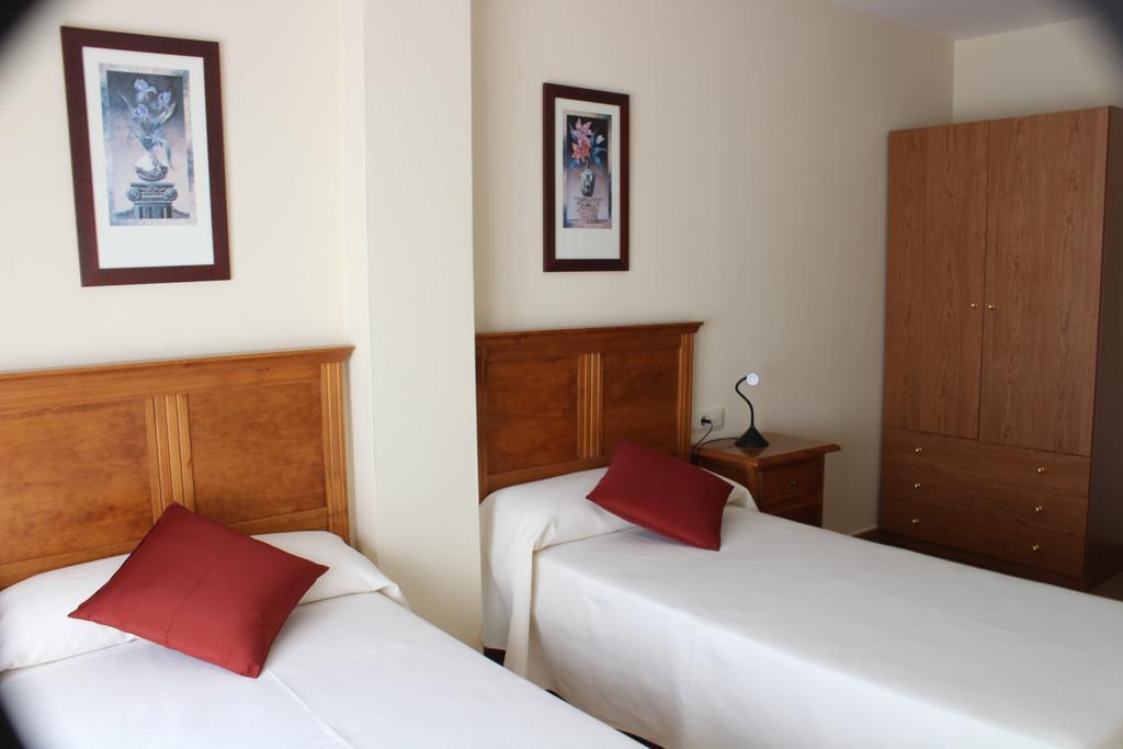 Hotel Oreneta Алтафула Екстериор снимка